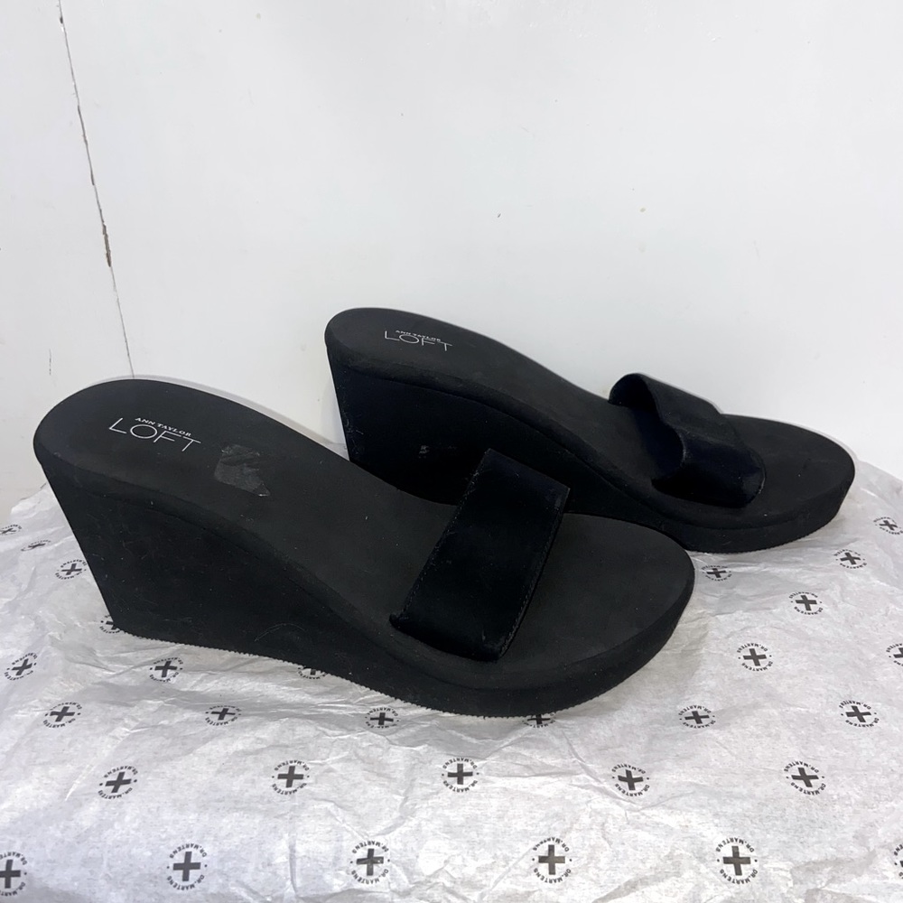 Y2K WEDGE SANDALS wmns size 9 US